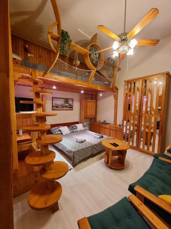 Little Cozy Apartman Miskolc Exterior photo